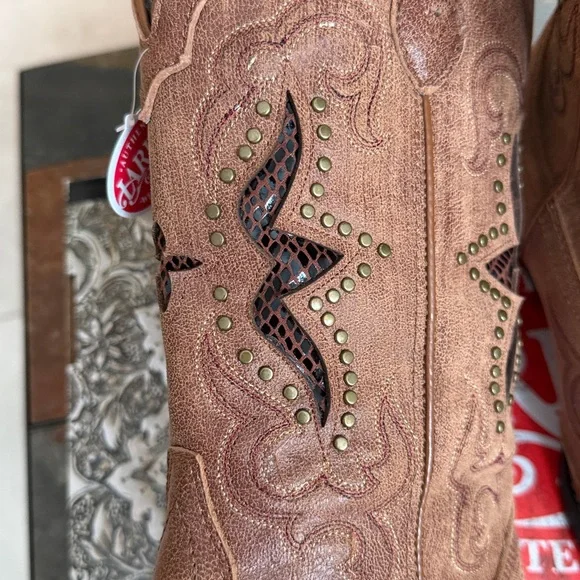 NWT Laredo Brown leather Western Boots embellishment women’s sz 6.5 W - Picture 5 of 10